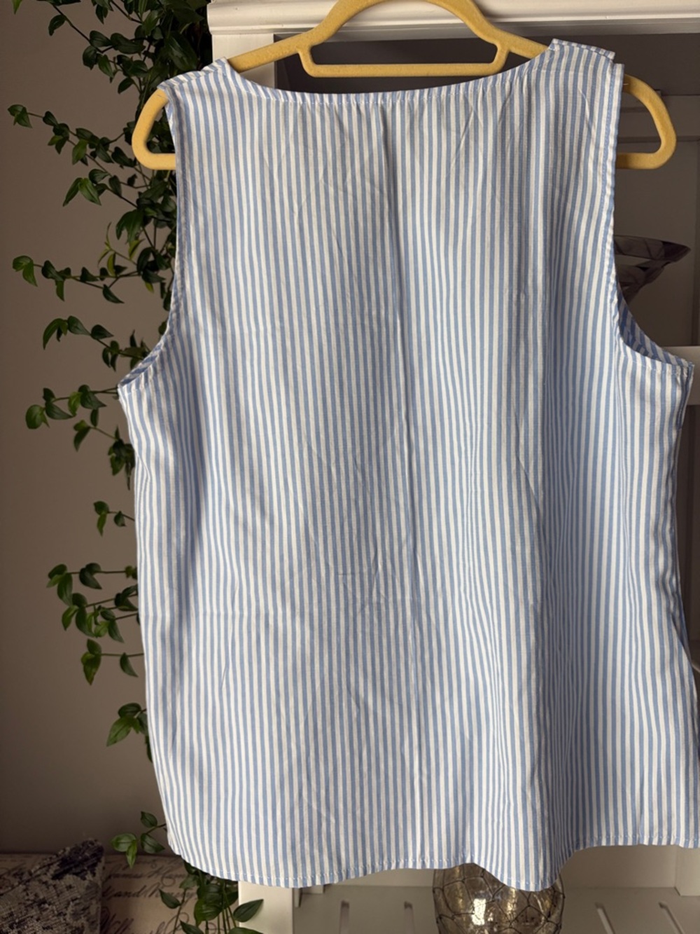 Adorable SHEIN Blue and White Striped Sleeveless Asymmetric Button Top❣️ - Picture 6 of 11